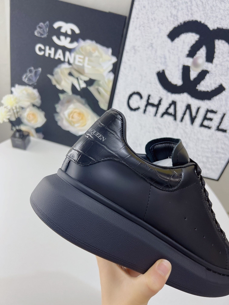 Alexander Mcqueen Casual Shoes